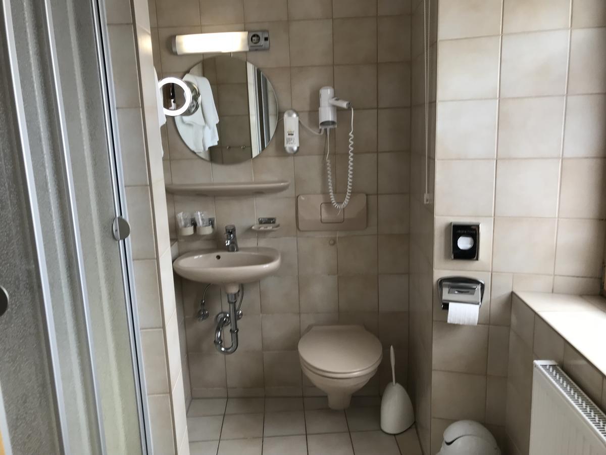 Hotel Gasthof Stern Greding Zewnętrze zdjęcie